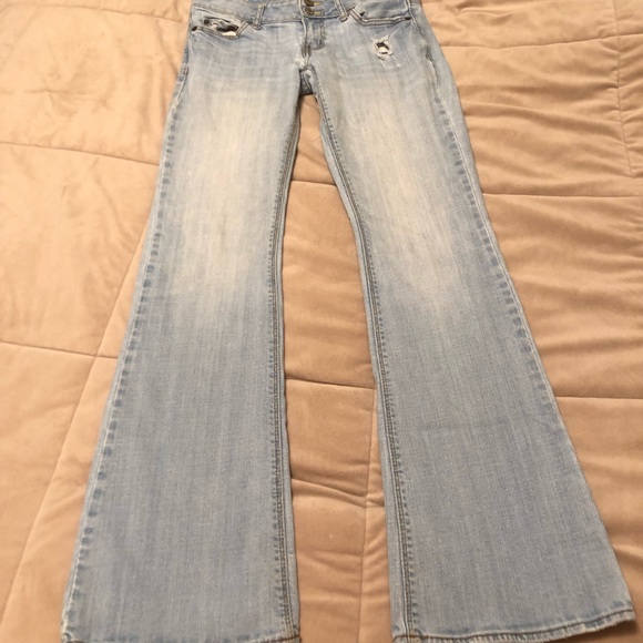 Jeans - Picture 2 of 4